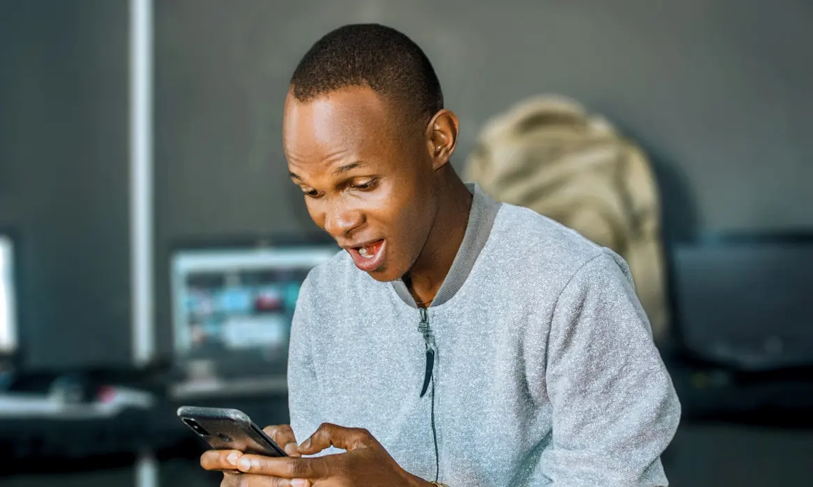Mobile app screens for field and customer use